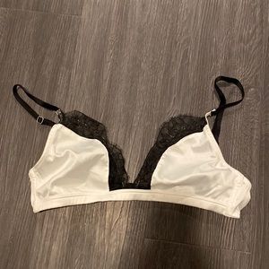 Victoria Secrets padless bra